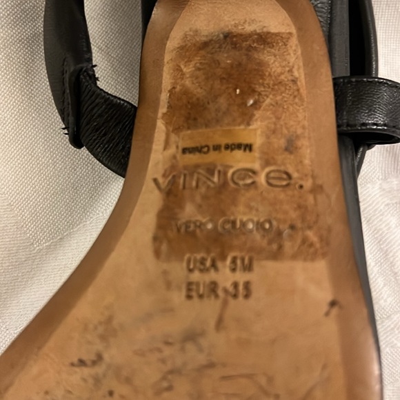 Heels - Picture 3 of 4